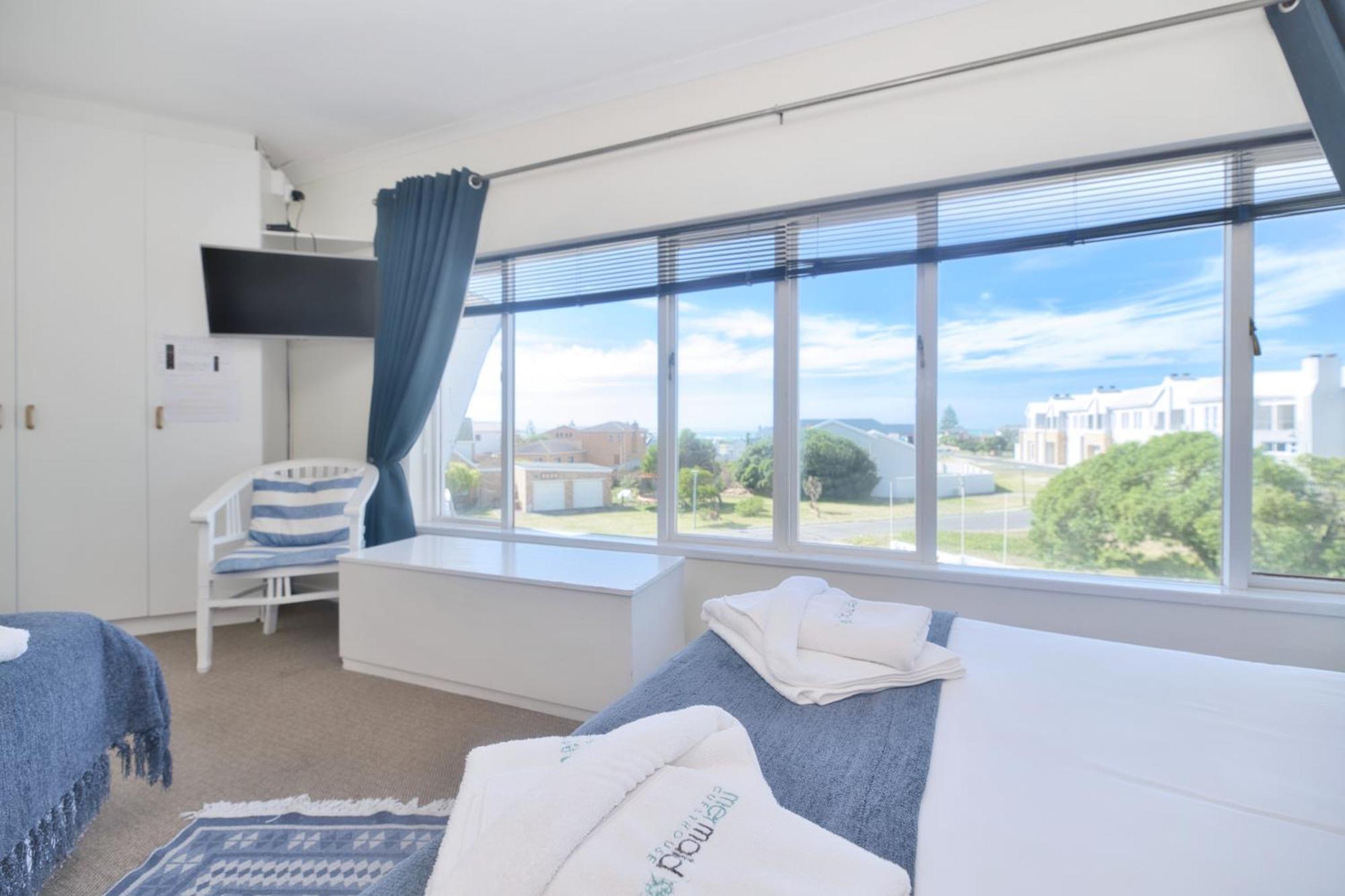 Mermaid Guest House Struisbaai Exterior foto