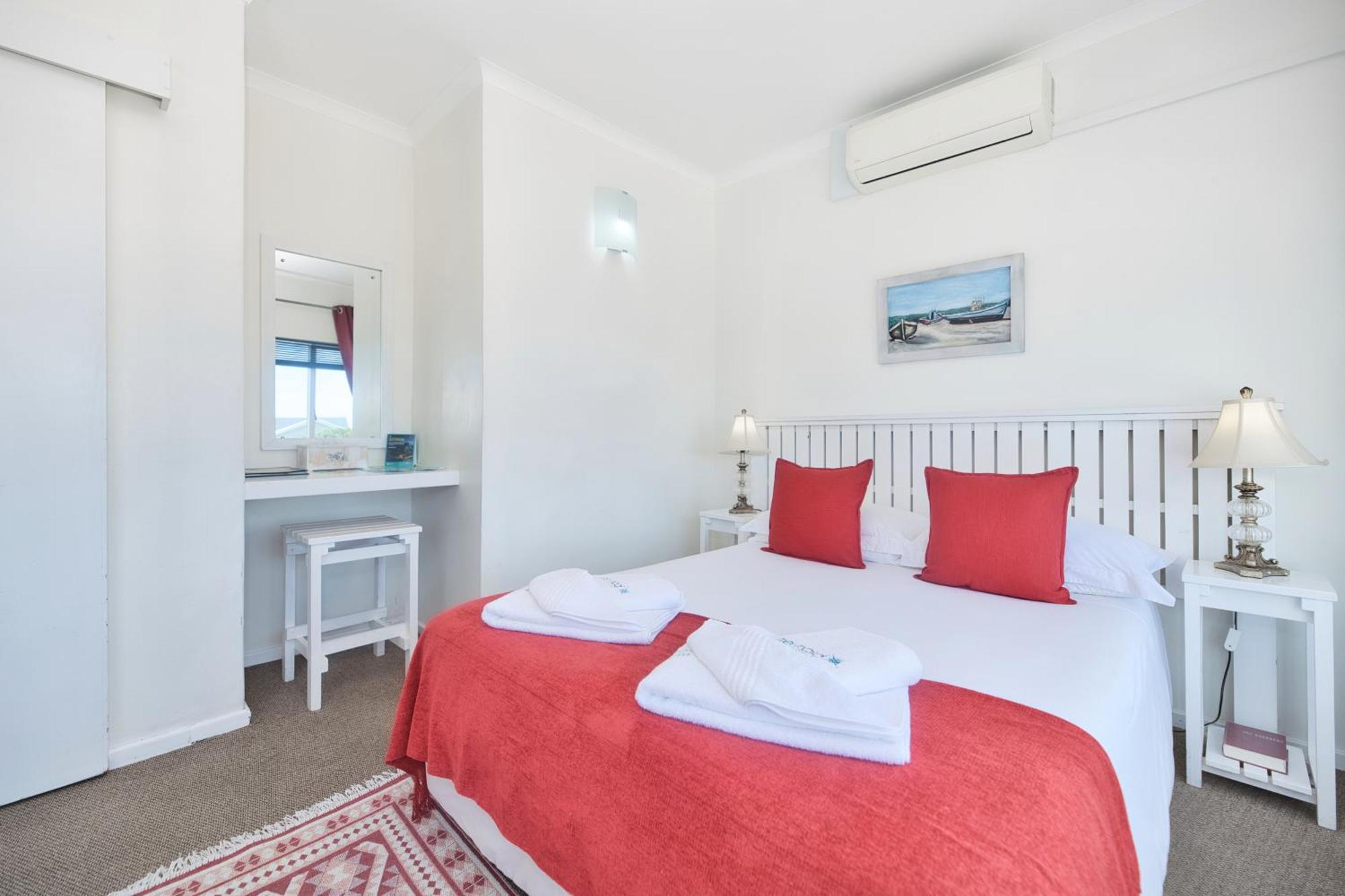 Mermaid Guest House Struisbaai Exterior foto