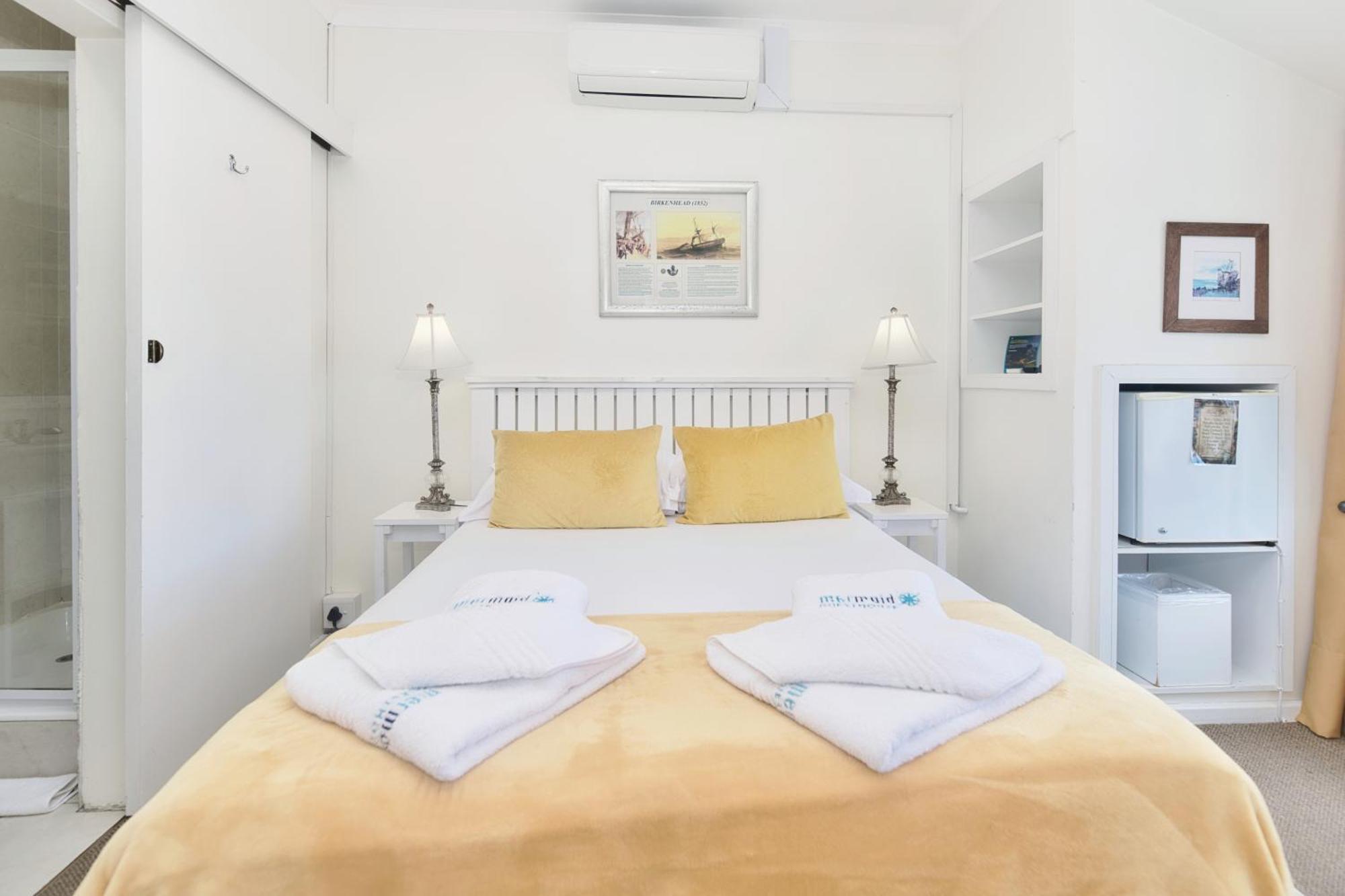 Mermaid Guest House Struisbaai Exterior foto