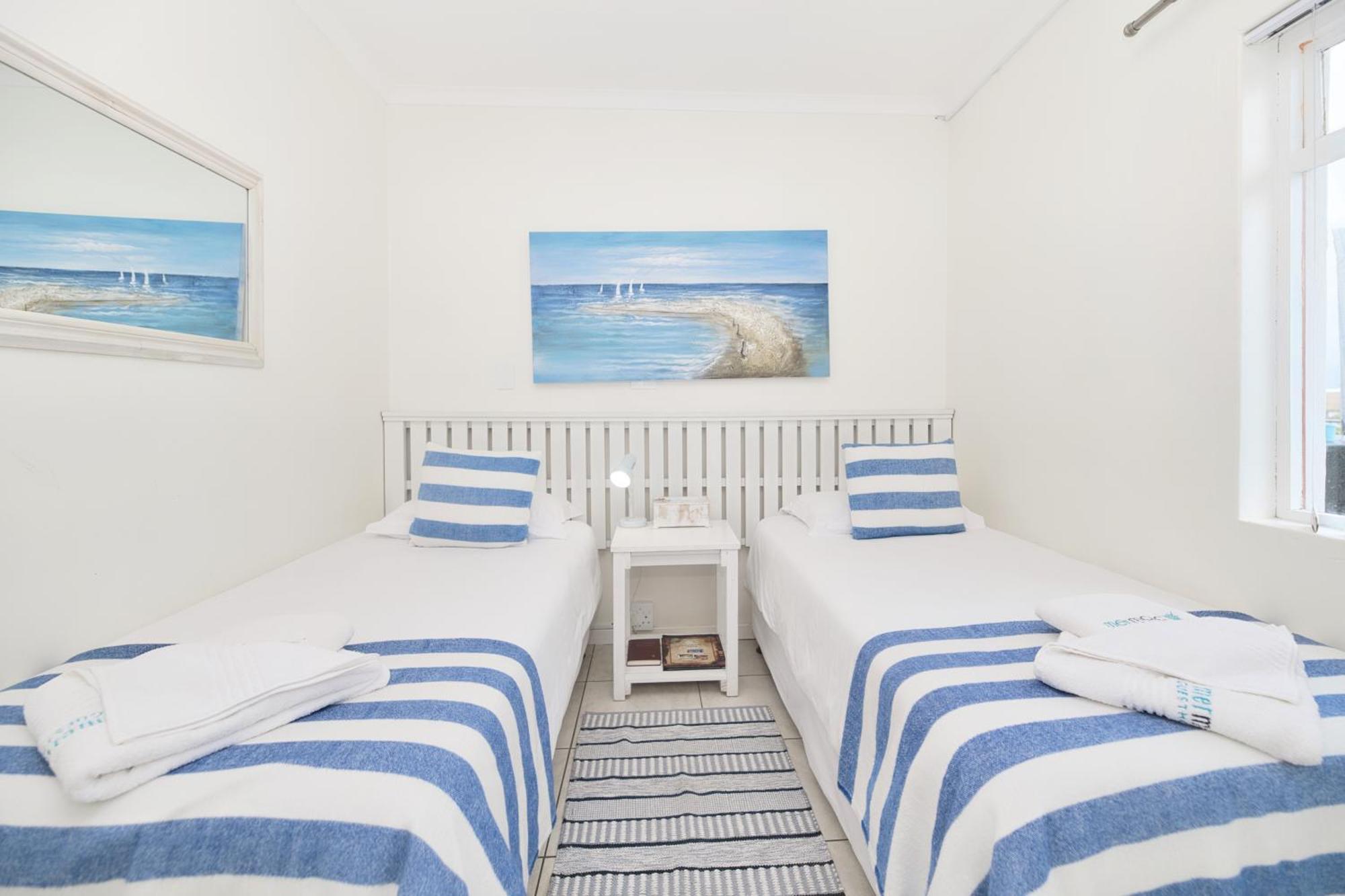Mermaid Guest House Struisbaai Habitación foto